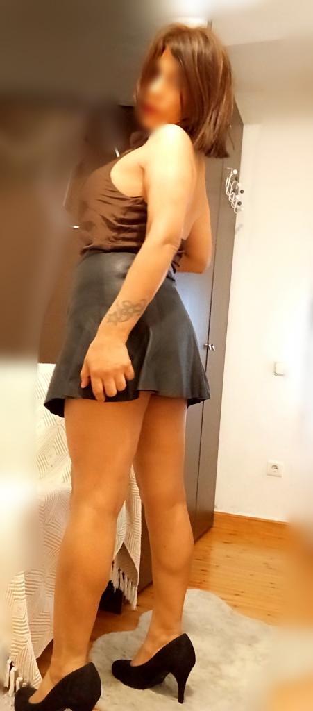 Chica busca chico en Cantabria: 