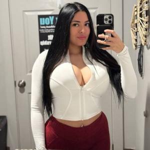 631169205: Chica busca chico en Barcelona