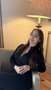 642023604: Chica busca chico en Madrid