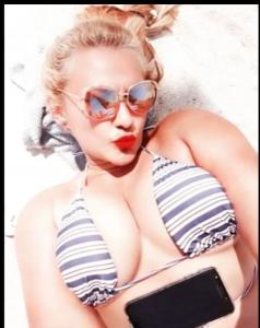 663710848: Chica busca chico en Madrid