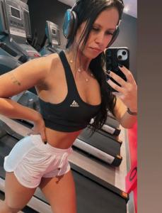 604844796: Chica busca chico en Madrid