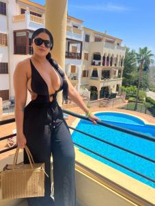 613340443: Chica busca chico en Las Palmas