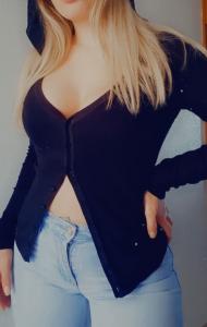 634015824: Chica busca chico en Almería