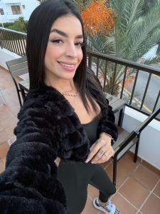 667476465: Chica busca chico en Asturias