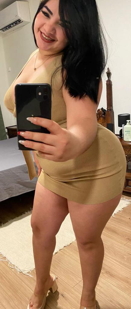 672007078: Chica busca chico en Barcelona