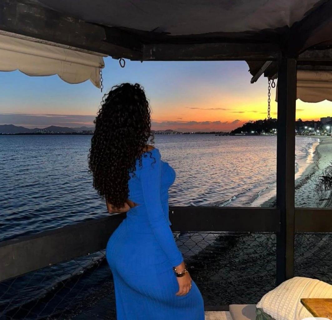 Chica busca chico en Cádiz: 