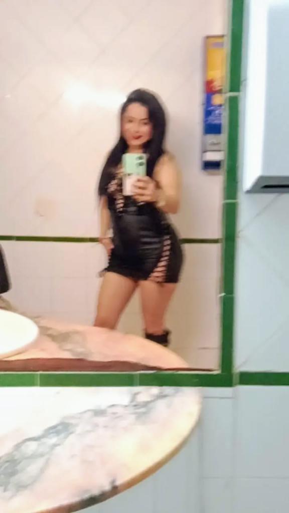 612273730: Chica busca chico en Menorca