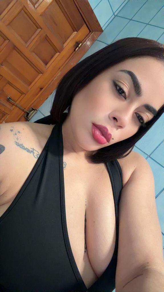 641094170: Chica busca chico en Toledo