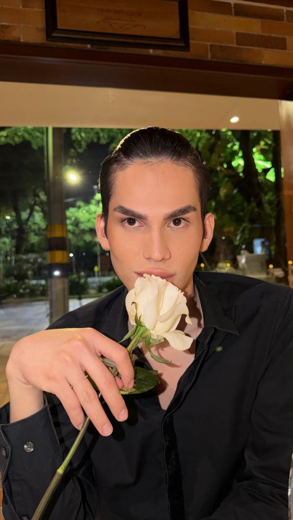 607157425: Chico busca chica en Asturias