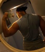 624492415: Chico busca chica en Madrid