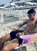 689938333: Chico busca chica en La Coruña