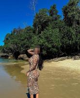 638473102: Chica busca chico en Barcelona