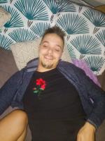 613683068: Chico busca chica en Málaga