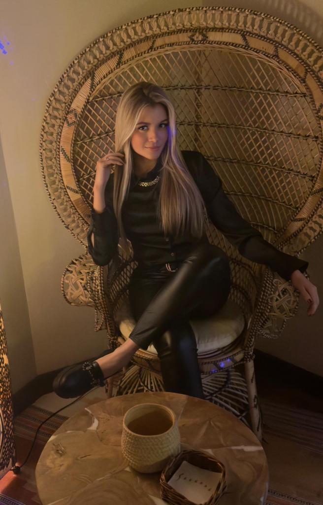 Chica busca chico en Asturias: 