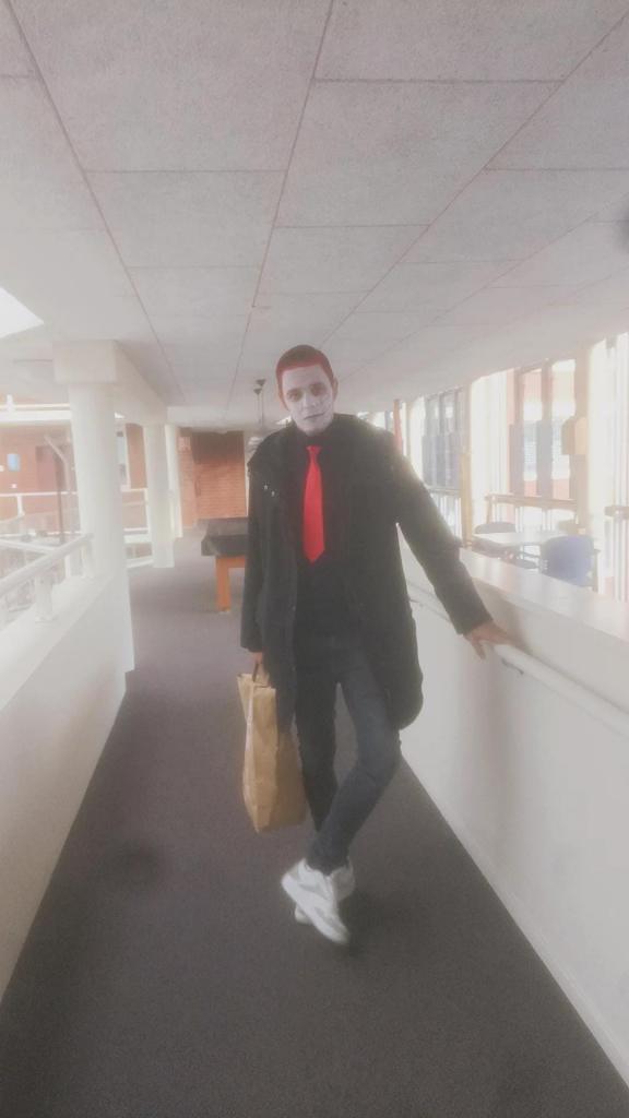 Chico busca chica en Málaga: 