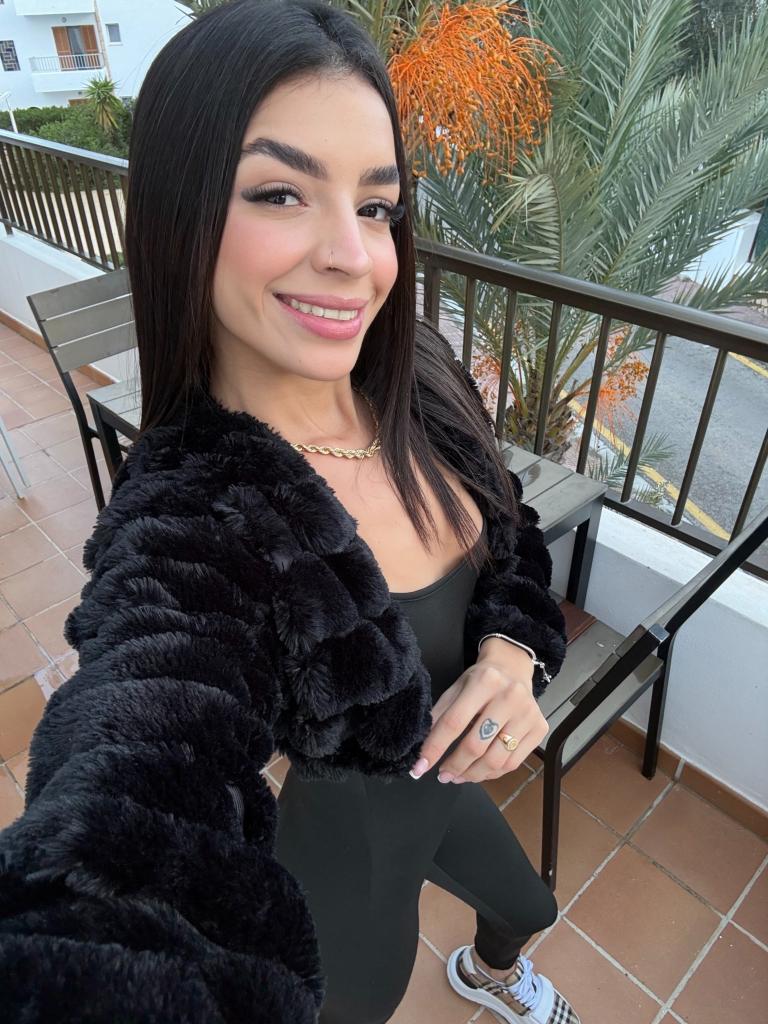 Chica busca chico en Cantabria: 