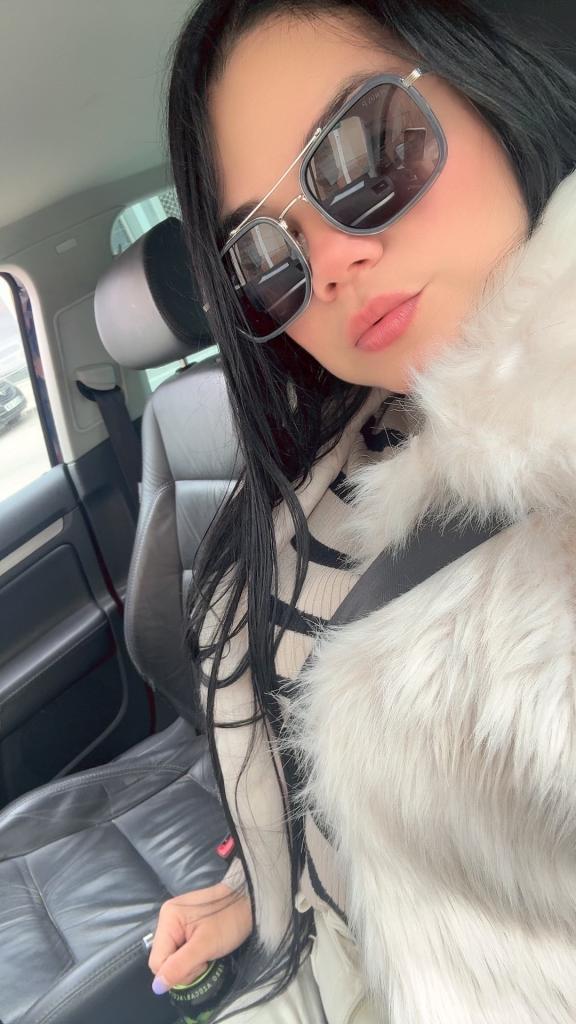 Chica busca chico en Almería: 