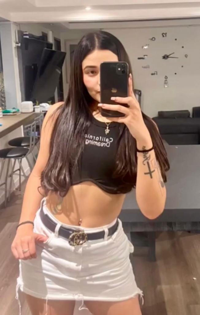 Chica busca chico en Almería: 