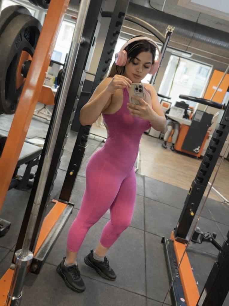 Chica busca chico en Gerona: 