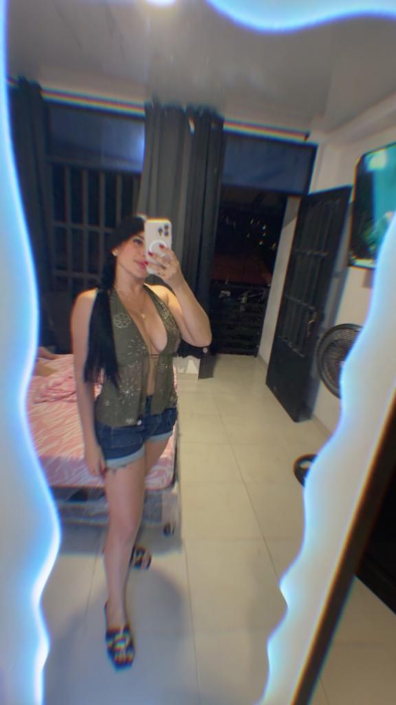 Chica busca chico en Granada: 