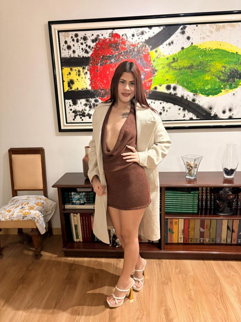 632325339: Chica busca chico en Valencia