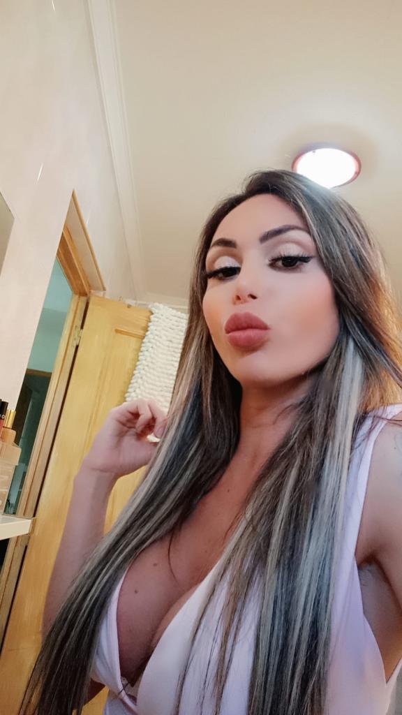 613182228: Transexual en Málaga