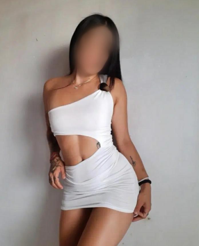 642403199: Chica busca chico en Murcia
