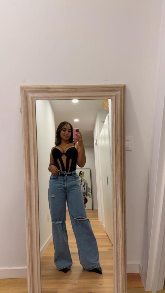 Chica busca chico en Tenerife: 