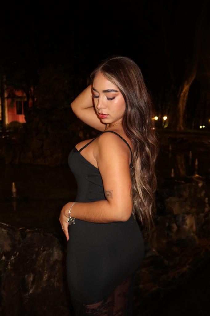 Chica busca chico en Tenerife: 