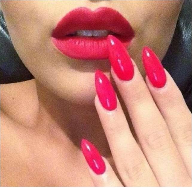 Chica busca chico en La Coruña: 