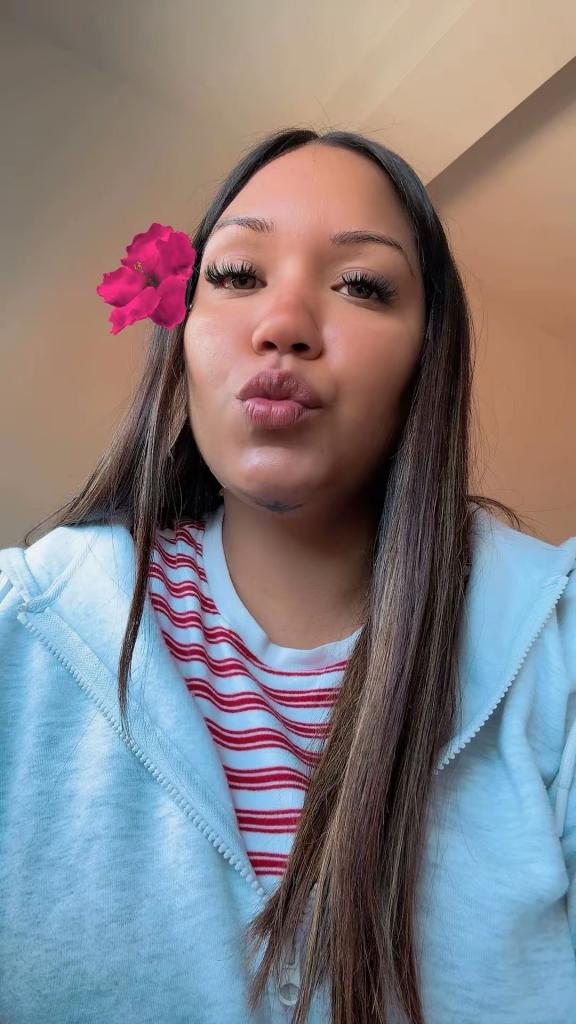 634056668: Chica busca chico en La Coruña