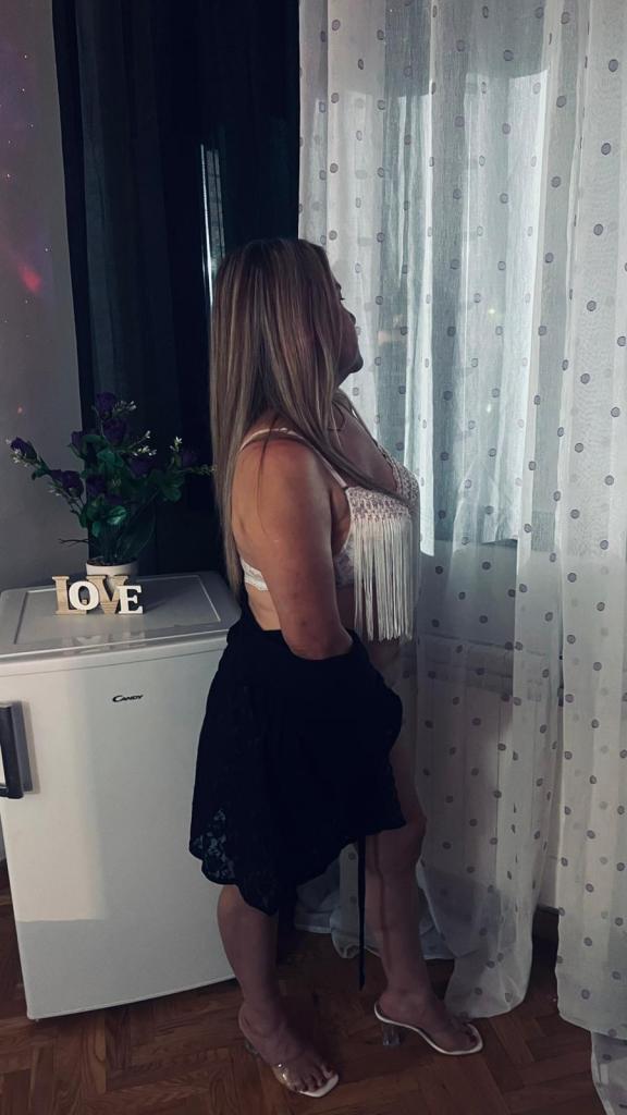 641681996: Chica busca chico en Burgos