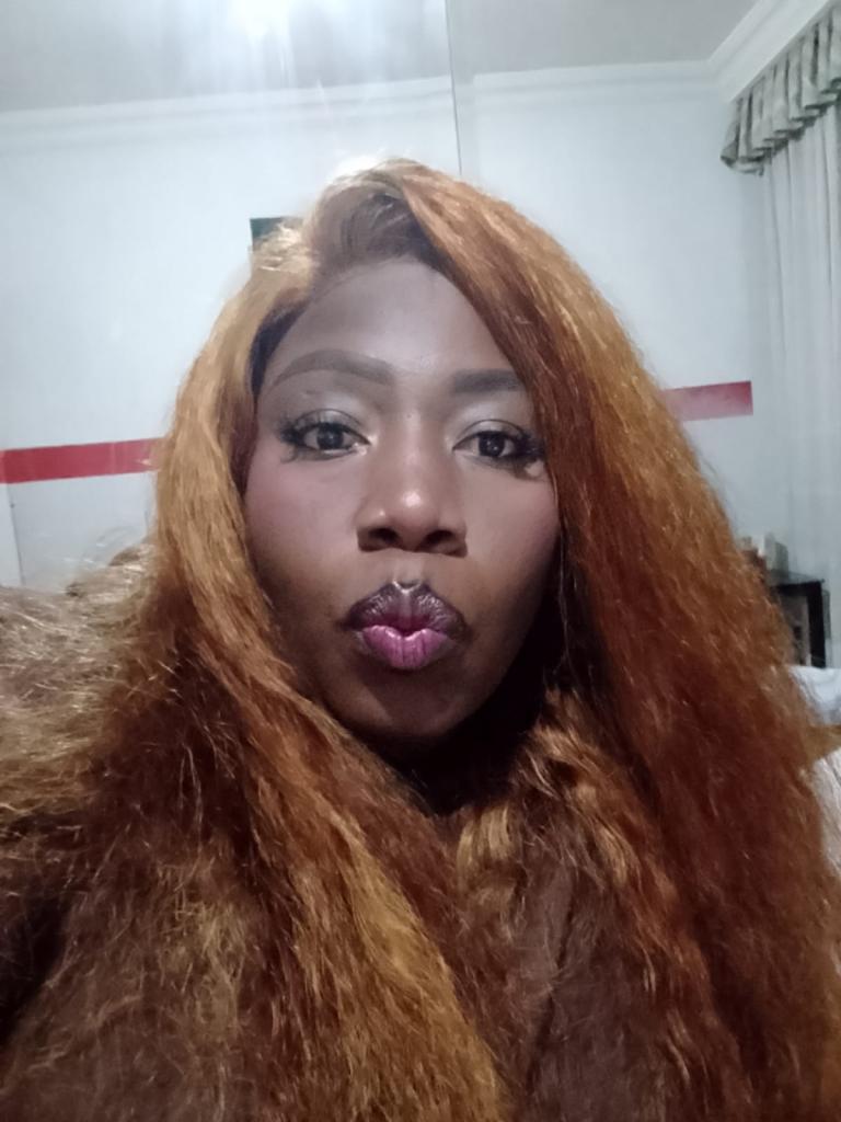 Chica busca chico en La Rioja: 