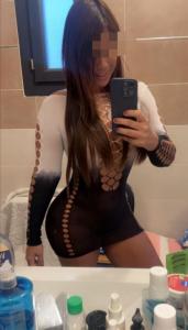 667826722: Chica busca chico en Madrid