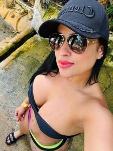 641049206: Chica busca chico en Granada