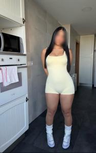 684708461: Chica busca chico en Madrid