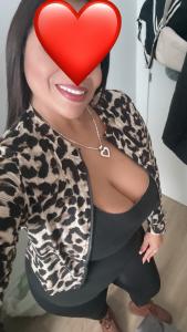 695111791: Chica busca chico en Madrid