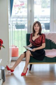 673619509: Chica busca chico en Barcelona