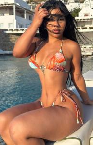 631700802: Chica busca chico en Ibiza