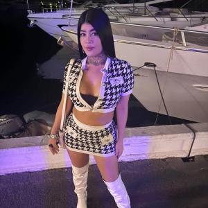 665651628: Chica busca chico en León