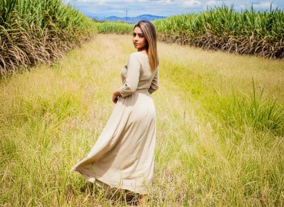 666314526: Chica busca chico en Ibiza