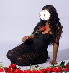 632624281: Chica busca chico en Cádiz