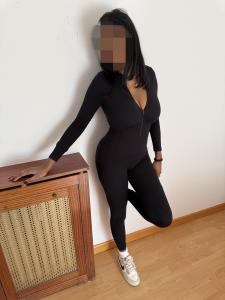 613762817: Chica busca chico en Madrid