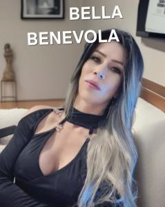 631825988: Travesti en Valencia