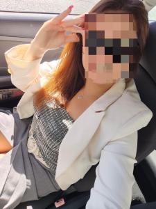 663485164: Chica busca chico en Pontevedra