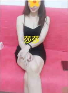 627867987: Chica busca chico en Madrid