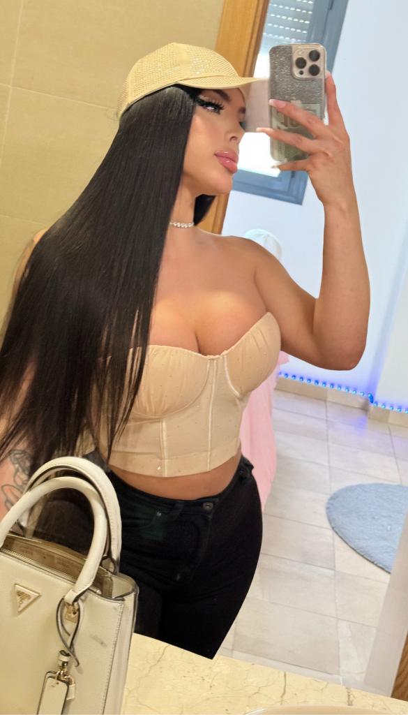 632372687: Transexual en Barcelona