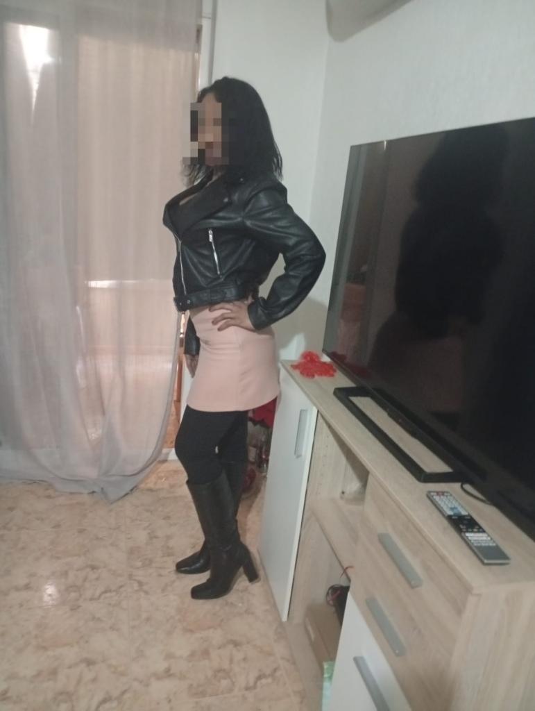 632459551: Chica busca chico en Alicante