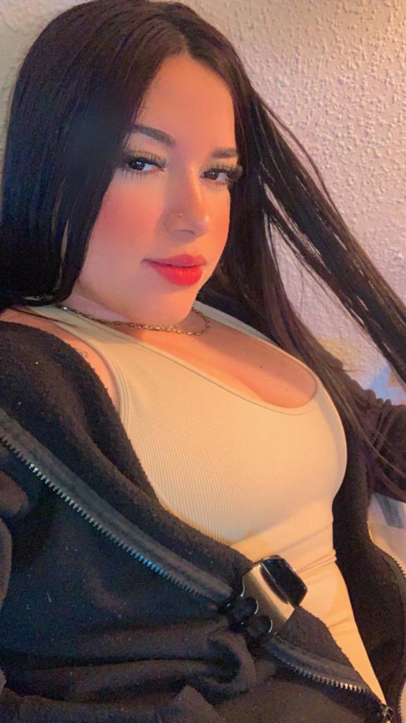 634044001: Chica busca chico en Almería