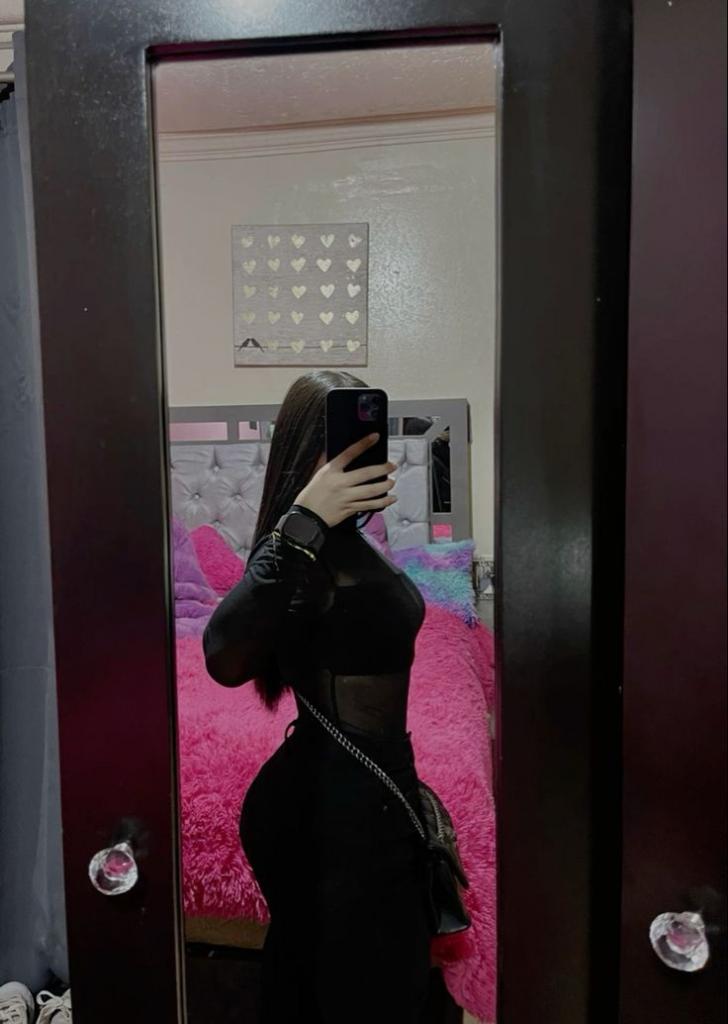 Chica busca chico en Sevilla: 